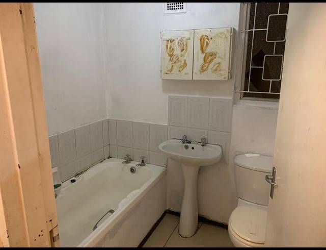 2 BEDROOM TOWNHOUSE FOR SALE IN WOODHAVEN